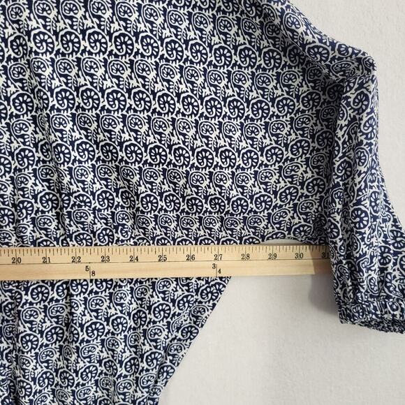 Talbots Side Tie Faux Wrap Top 3X Blue Scroll V-neck 3/4 Sleeve Slimming NEW - Picture 9 of 13